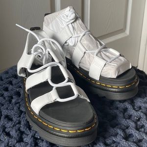NIB Dr. Marten’s White Nartilla Gladiator Lace-Up Sandals 
Size: 7 NIB